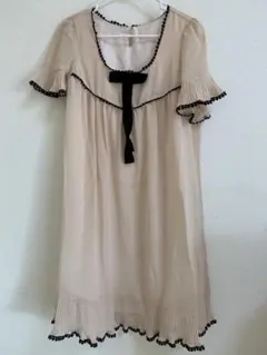 Item thumbnail for item f96b5d62-d0fe-4786-98c3-579b2e28d3b0