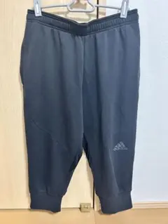 adidas ズボン　黒