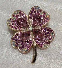 四つ葉のクローバーブローチ 桜色