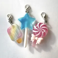 チャーム　３個セット　キーホルダー　アンブレラマーカー