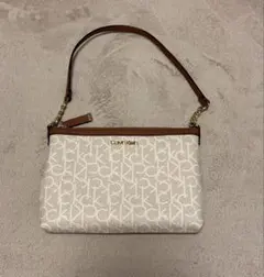 Calvin Klein ショルダーバッグ ホワイト/ブラウン