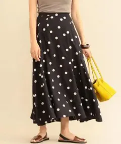 ビューティーアンドユース リネンドットフレアロングスカート