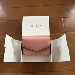 新品未使用　ALBION ピンク 三つ折り財布のサムネイル