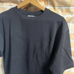 黒のコットンTシャツ 半袖