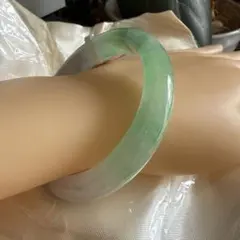 馬*恵様 翡翠 緑色 バングル - メルカリ