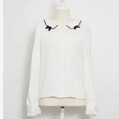 pium コットンレースフリルブラウス ホワイト×ブラックのサムネイル