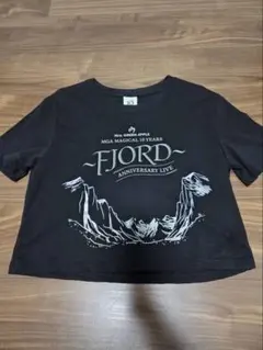 Mrs. GREEN APPLE FJORD クロップドTシャツ