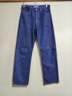 ユニクロ JW ANDERSON ストレートジーンズ丈長め
