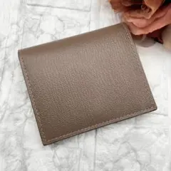 極美品✨L’arcobaleno 二つ折り財布 スマートウォレット　グレージュのサムネイル