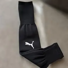 Puma 黒 ロゴ入りスリーブストッキング