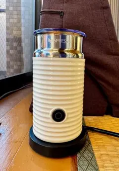 Item thumbnail for item 40406767-350d-4e7e-971f-f1d2c7bce18b