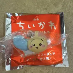 映画ちいかわ人魚の島のひみつ 特典第6弾チャームミニフィギュア うさぎ＆モモンガ