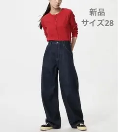 【新品】 バギーカーブジーンズ UNIQLO ユニクロ 【丈短め】28ネイビー