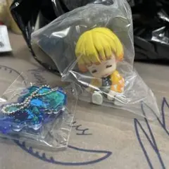 肩ズンFig. 鬼滅の刃 第参弾と鬼滅の刃 ガチャガチャ　ここみえ　善逸