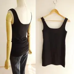 H&M黒無地でも映える 後ろデコルテ綺麗 ノースリーブ タンクトップ 黒 S M