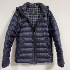 ネイビー ダウンジャケット