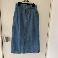 デニムボタンフロントミディスカート