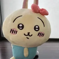ちいかわ　うさぎ　ハローキティコラボ
