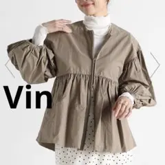 【新品タグ付き】Vin バルーンスリーブペプラムブルゾン モカ ヤマダヤのサムネイル