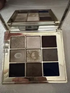 BOBBI BROWN キャビア＆ルビー アイシャドウパレットのサムネイル