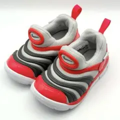 NIKE ダイナモ フリー TD 13cm ベビー スニーカー スリッポン