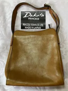 【訳あり格安】Dakota 本革ショルダーバッグ ダコタ 5ポケット 日本製