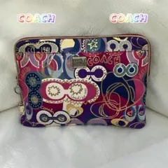 COACH ポーチ シグネチャー マルチカラー　iPad ケースのサムネイル