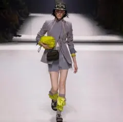 FENDI 美品 23年リゾートコレクション チュールショートパンツのサムネイル