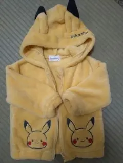 ピカチュウ フード付きアウター　90cm