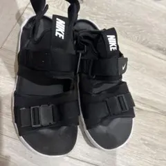 値段交渉ok！ Nike ブラック スポーツサンダル