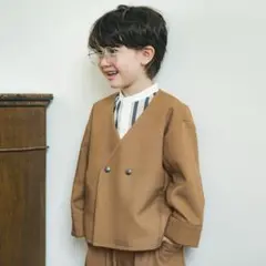 【ほぼ新品！】ブランシェス　カラーレスジャケット　キャメル　MANON 白シャツ