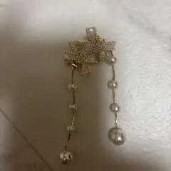 パールリボンデザインピアス