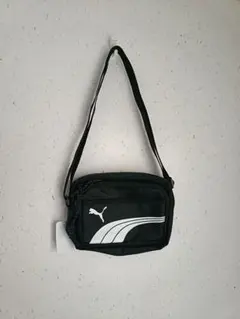 PUMA プーマ　ブラック ミニショルダーバッグ