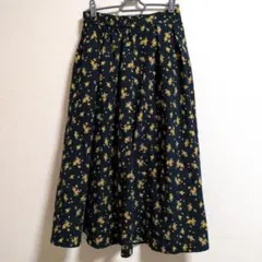 【美品】earth music&ecology キンモクセイ柄