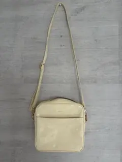 NICE CLAUP ショルダーバッグのサムネイル
