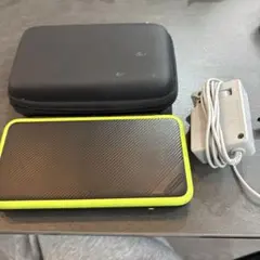 任天堂 バッテリー充電器とケースセット 3DSLL緑カラー 使わないので売ります
