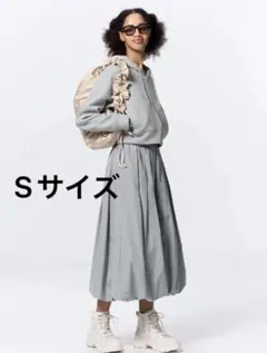 GU バブルヘムミディスカート　バルーンスカート　グレー