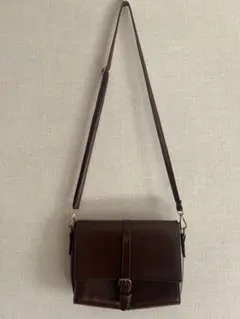 ダークブラウン 合成皮革 ショルダーバッグ
