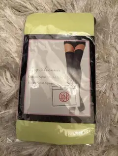 新品未使用・ニーハイソックス　ライトグリーン・蛍光黄緑　ニーソ
