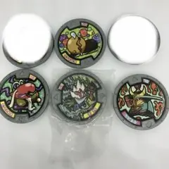 妖怪ウォッチ　妖怪メダル　フシギ　プリチー4枚まとめ売り　初代メダル　バラ売り可