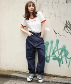【公式サイト完売☆】アプレジュール デニム ストレート ジーンズ 超美品のサムネイル