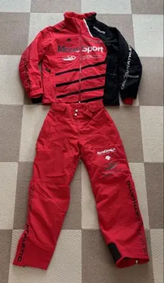 ニャン太郎様専用【美品】DESCENTE スキーウェア上下セット L Move