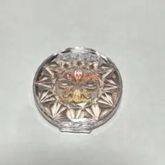 CANMAKE むにゅっとハイライター 03