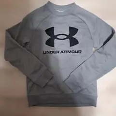 UNDER ARMOUR グレー トレーナー YMD/JM/M