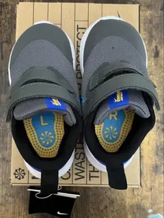 Item thumbnail for item 5b585f05-55c8-482e-9c5a-52166979c8e7