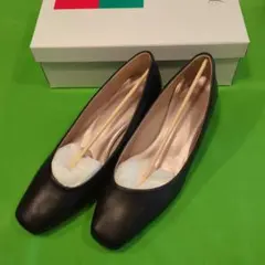 銀座かねまつ　ブラック レザーパンプス