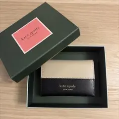 kate spade 二つ折りカードケース ベージュ/ブラック