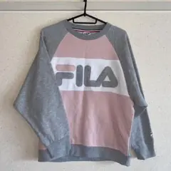 ピンク　filaトレーナー