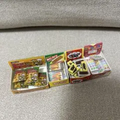 t*o様 箱入り駄菓子屋マスコット　食品　お菓子　ミニチュア　ガチャガチャ　4点