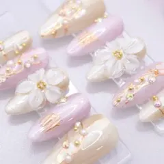 679ネイルチップSサイズ 韓国上品 ビジュー 立体フラワー マグネット　ピンク